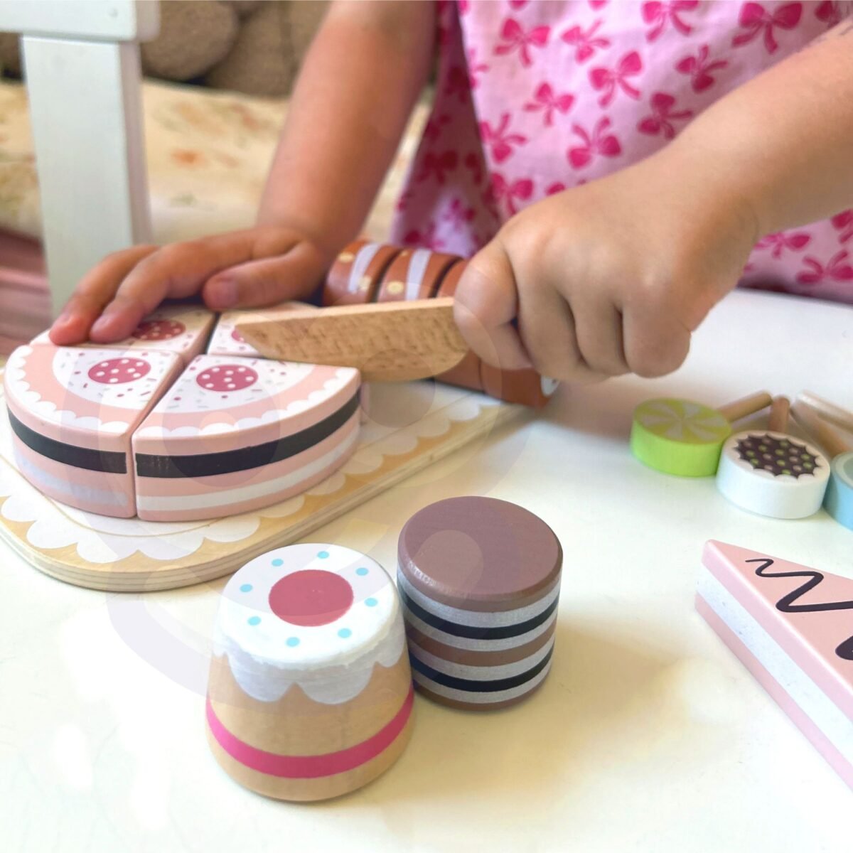 Medinis desertų rinkinys dėžutėje – Paveikslėlis 5