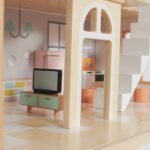 Medinis dviaukštis lėlių namelis su figūrėlėmis, baldais ir stalčiumi – Paveikslėlis 11