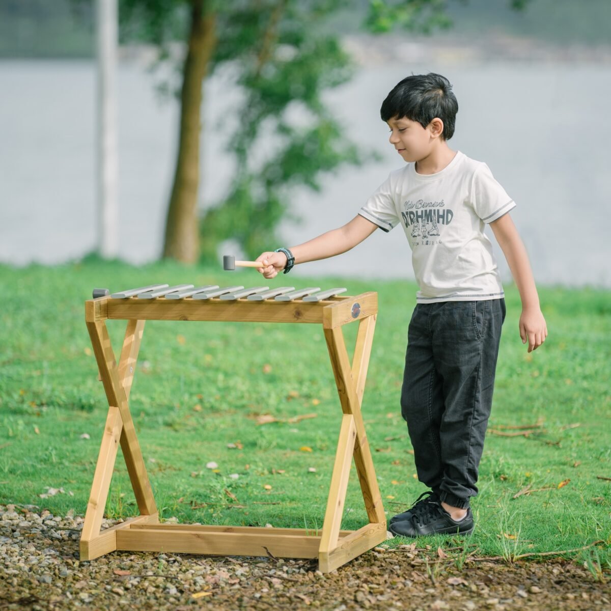 Medinis lauko metalofonas su lazdelėmis – Paveikslėlis 4