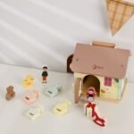 Medinis lavinamasis namelis su rakinamomis durelėmis, rakteliais ir kaladėlėmis – Paveikslėlis 5