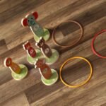 Medinis mėtymo žaidimas su gyvūnėlių stulpeliais
