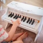 Medinis pianinas vaikams su mokomąja knygele – Paveikslėlis 3