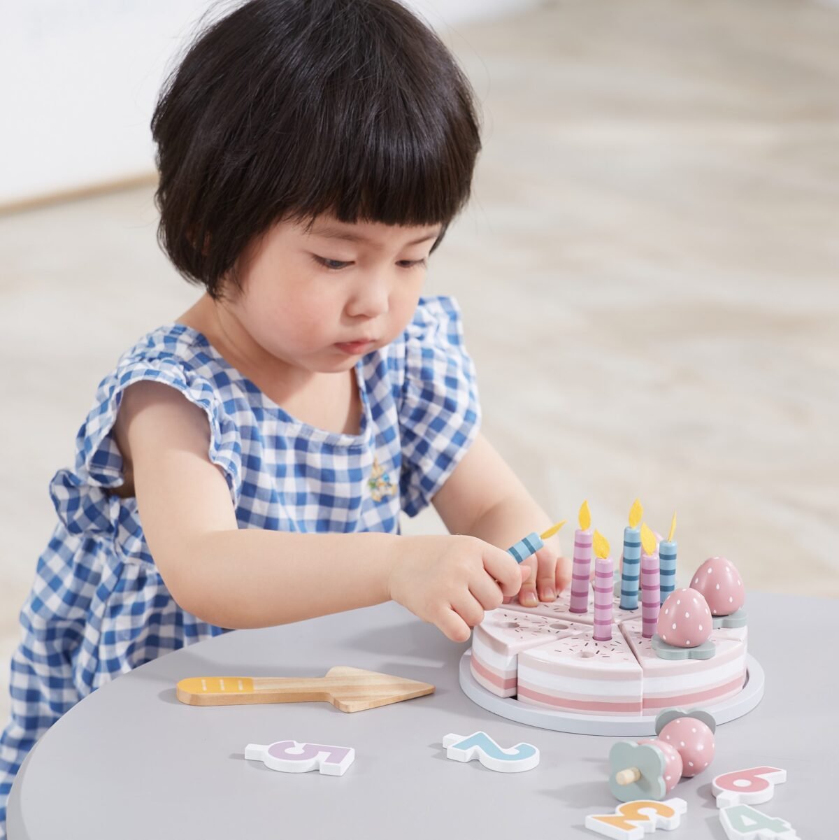 Medinis pjaustomas gimtadienio tortas – Paveikslėlis 6