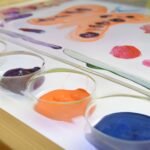 Medinis sensorinis šviesos stalas su skaidriu piešimo padėklu – Paveikslėlis 4