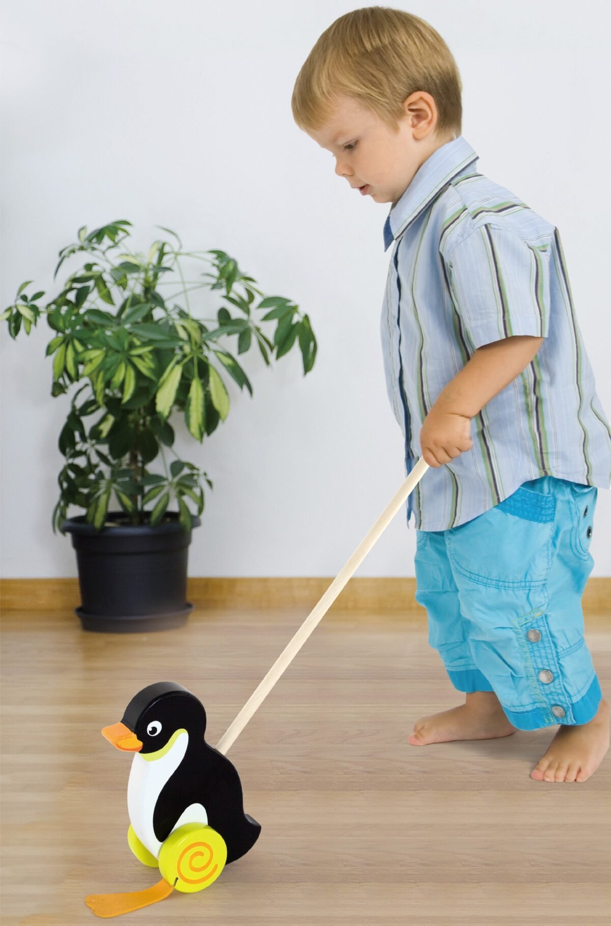 Medinis stumdukas su judančiu pingvinu – Paveikslėlis 3