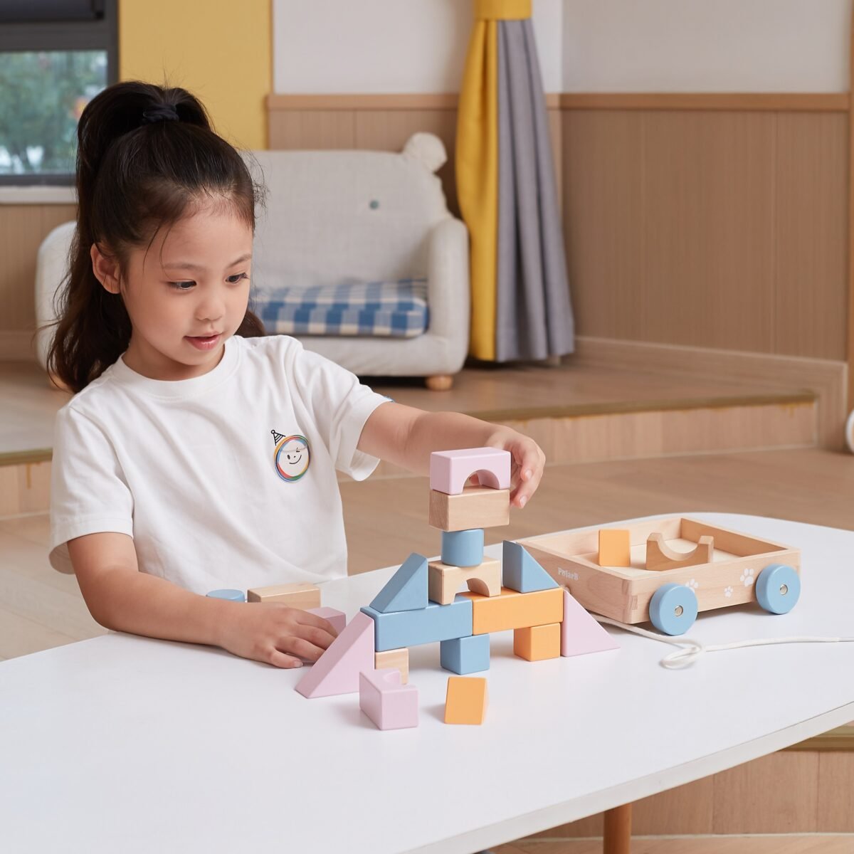 Medinis traukiamas vežimėlis su 20 kaladėlių – Paveikslėlis 7