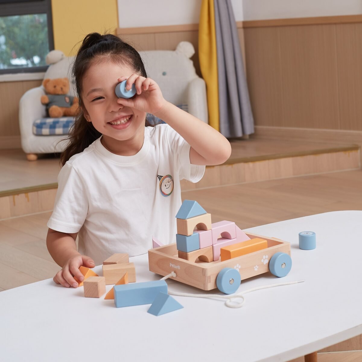 Medinis traukiamas vežimėlis su 20 kaladėlių – Paveikslėlis 10