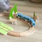 Medinis traukinio rinkinys su formų rūšiuokle, 40 detalių – Paveikslėlis 3