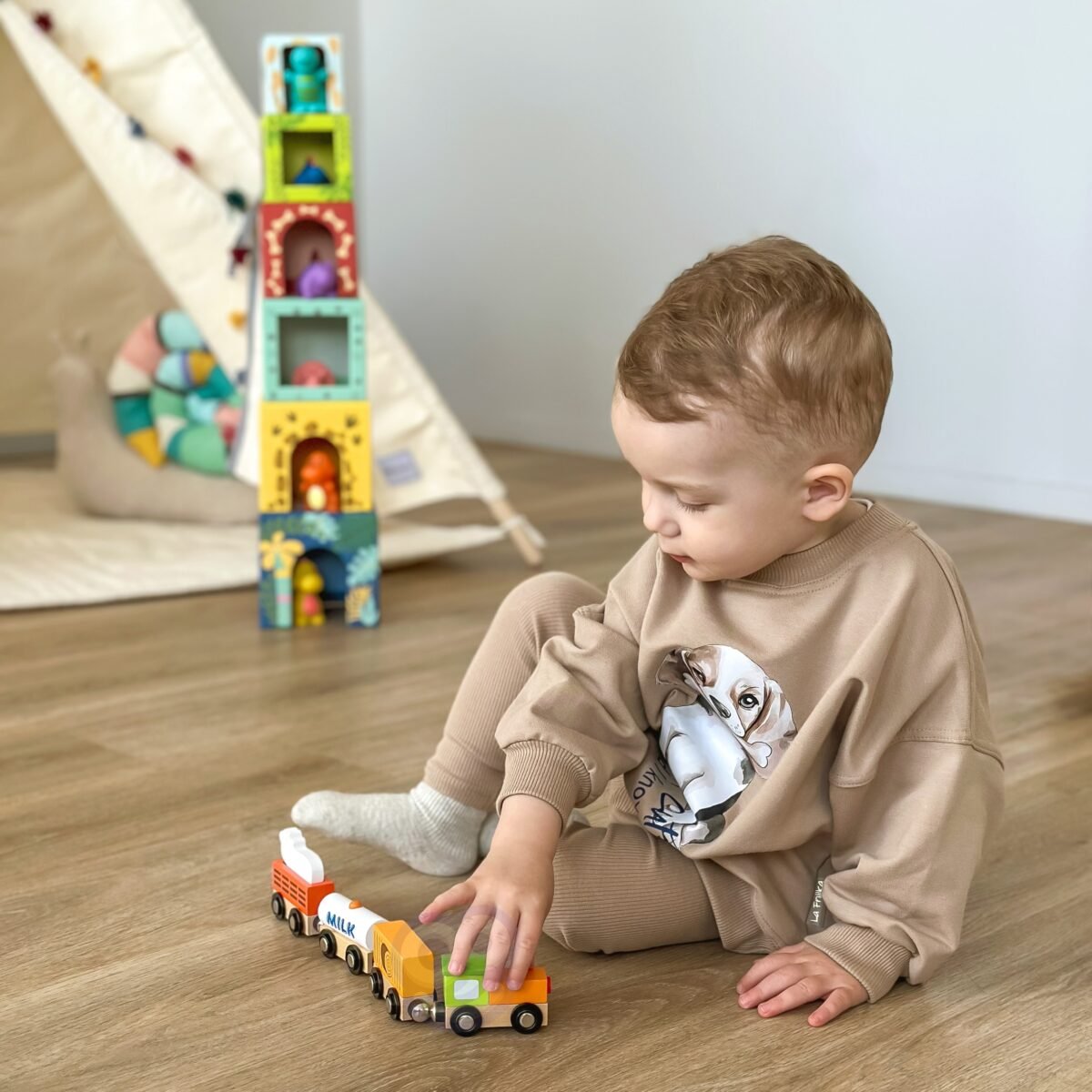 Medinis ūkinis traukinukas su magnetukais – Paveikslėlis 3