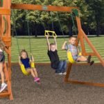 Medinis žaidimų kompleksas su čiuožykla, sūpynėmis ir smėlio dėže – Paveikslėlis 4