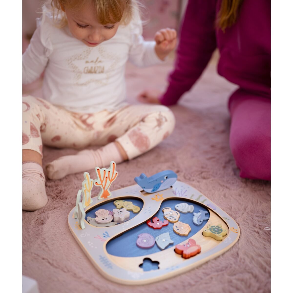 Medinis žvejybos ir formų rūšiavimo žaidimas su jūrų gyvūnėliais – Paveikslėlis 3