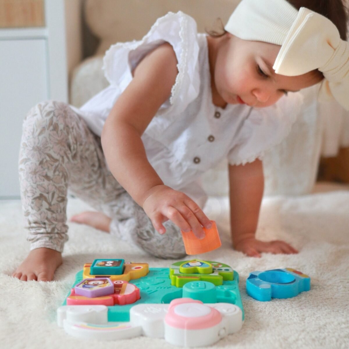 Interaktyvi dėlionė su transporto priemonėmis ir gyvūnėliais – Paveikslėlis 4