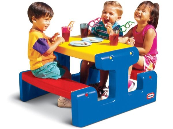 Mėlynas vaikiškas pikniko stalas su suoliukais