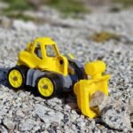 Mini krautuvas smėliui su minkštais ratukais