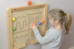 Montessori lavinamoji lenta su stumdomu labirintu
