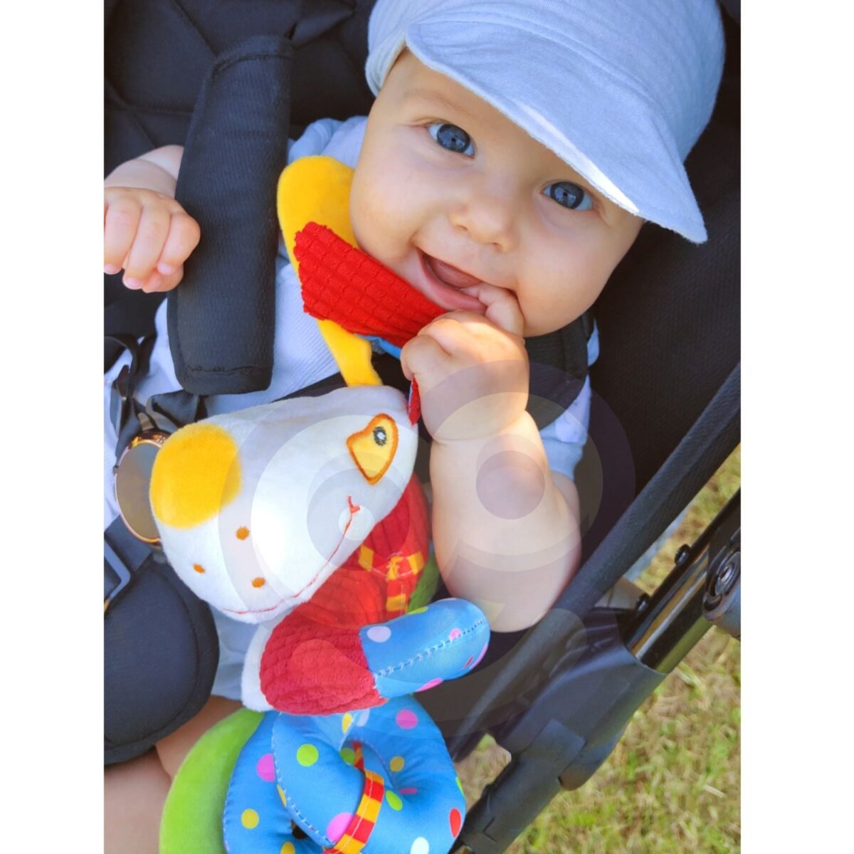 Pakabinamas spiralinis lavinamasis šuniuko žaislas vežimėliui ir lovytei – Paveikslėlis 2