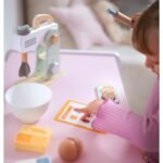 Pastelinių spalvų medinis maišytuvas su priedais – Paveikslėlis 2