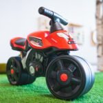 Lenktyninis paspiriamas motociklas vaikams plačiais ratais – Paveikslėlis 10