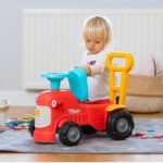 Raudonas paspiriamas traktoriukas-stumdukas su daiktadėže vaikams nuo 1 metų – Paveikslėlis 3