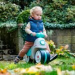 Retro paspirtukas plačiais tyliais ratais nuo 1 metų – Paveikslėlis 3