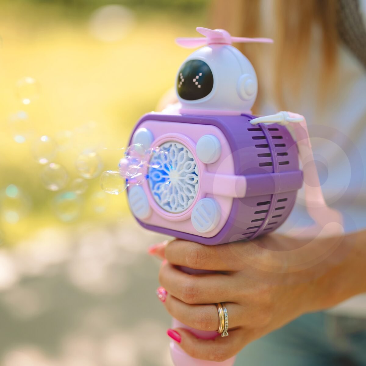 Rožinė astronauto burbulų mašinėlė su šviesomis – Paveikslėlis 2