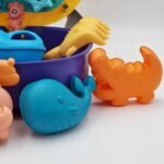 Smėlio ir vandens žaidimų rinkinys su šunelio formos transformuojamu lagaminu – Paveikslėlis 9