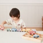 Spalvotų medinių miesto transporto priemonių 9 vnt – Paveikslėlis 2