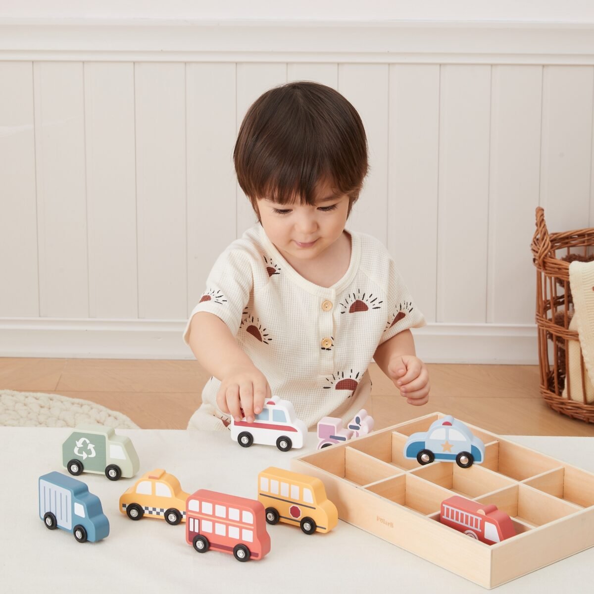 Spalvotų medinių miesto transporto priemonių 9 vnt – Paveikslėlis 5