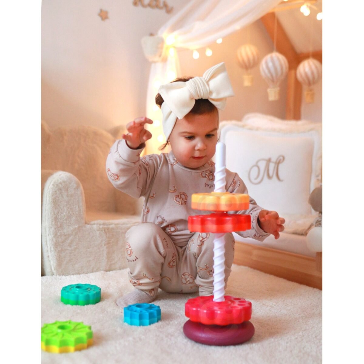 Spalvų ir formų sukiojamas bokštas – Paveikslėlis 6