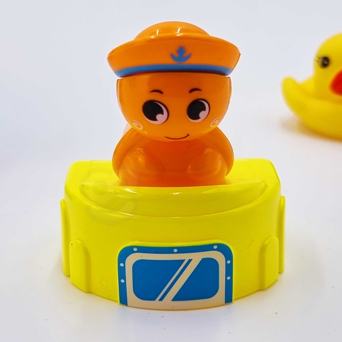 Sujungiami maudynių laiveliai su kranu, malūnėliu ir vandens patranka – Paveikslėlis 10