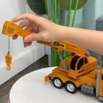 Sunkvežimis-kranas su valdomu kabliu, šviesomis ir garsais, 1:14 mastelio – Paveikslėlis 13