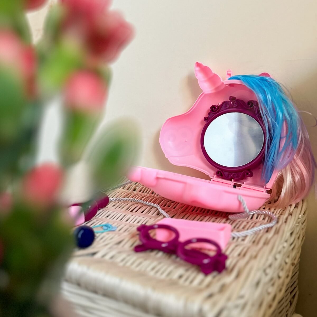 Vienaragio 2in1 grožio staliukas-rankinė mergaitei – Paveikslėlis 3