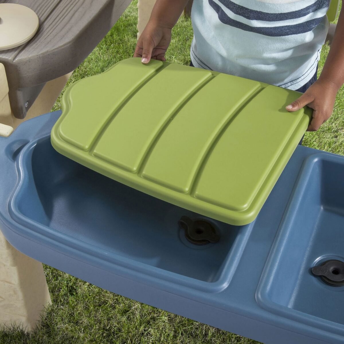 Žaidimų pavėsinė su virtuvėle, griliu ir vandens zona – Paveikslėlis 8