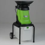 Elektrinis sodo šakų smulkintuvas su 3000W varikliu ir 50 L surinkimo talpa (Žalia)