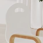 Reguliuojamo aukščio medžio masyvo vaikiškų kėdžių komplektas