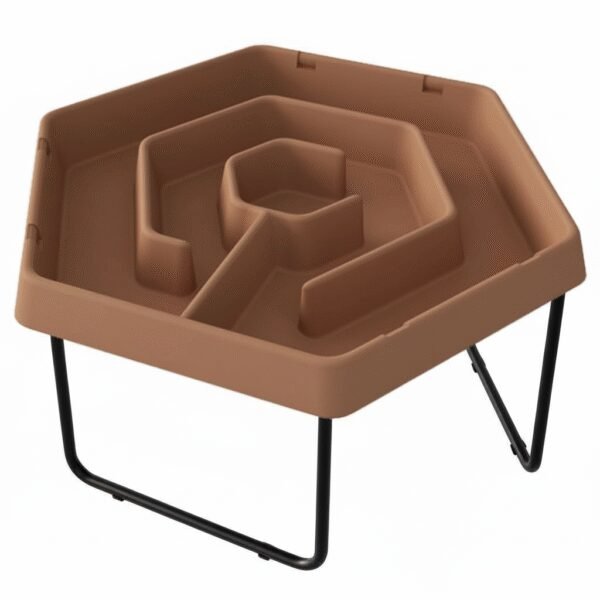 Šešiakampis vandens žaidimų labirintas su reguliuojamu stovu