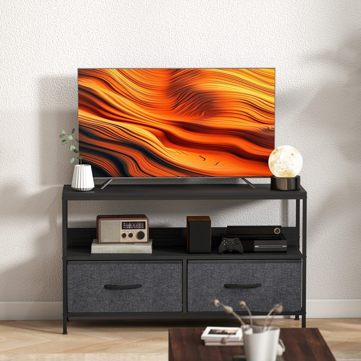 Žema TV spintelė televizoriams iki 47 colių su 2 stalčiais ir atviru skyriumi – Paveikslėlis 9