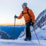 Lengvos reguliuojamos aliuminio trekingo lazdos su kamštinėmis ir EVA rankenomis (Juoda) – Paveikslėlis 2