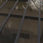 3 x 3 m laisvai pastatoma metalinė pergola su vandeniui ir UV spinduliams atspariu stogu