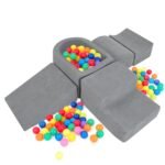 5 dalių putplasčio statybinių blokų rinkinys su kamuoliukų baseinu ir kordiniu užvalkalu (Pilka)