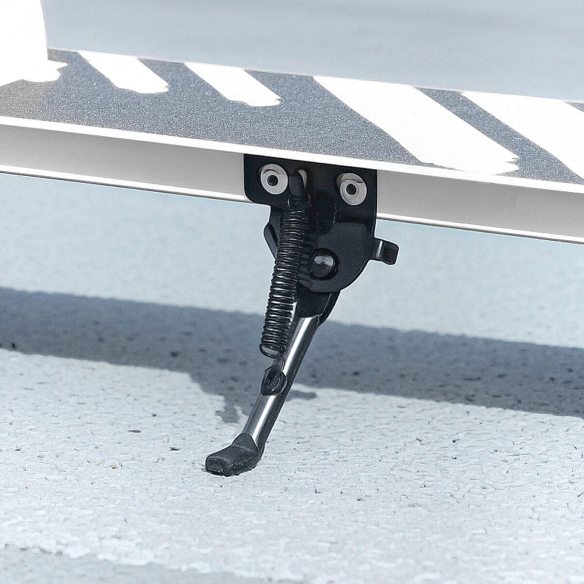 Vaikų paspirtukas su dvigubais stabdžiais ir šviečiančiais ratukais – Paveikslėlis 8