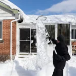 Reguliuojamas stogo sniego valytuvas su ratukais (Sidabrinė) – Paveikslėlis 2