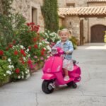 6V elektrinis vaikiškas motociklas Vespa su atraminiais ratukais – Paveikslėlis 9