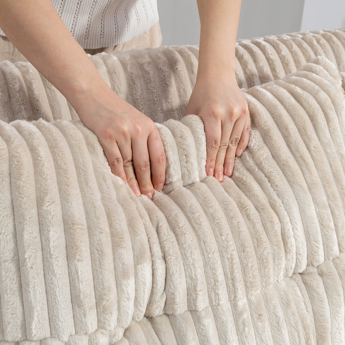 Dvivietė išskleidžiama sofa-lova su kordo apmušalu ir šoninėmis kišenėmis – Paveikslėlis 9