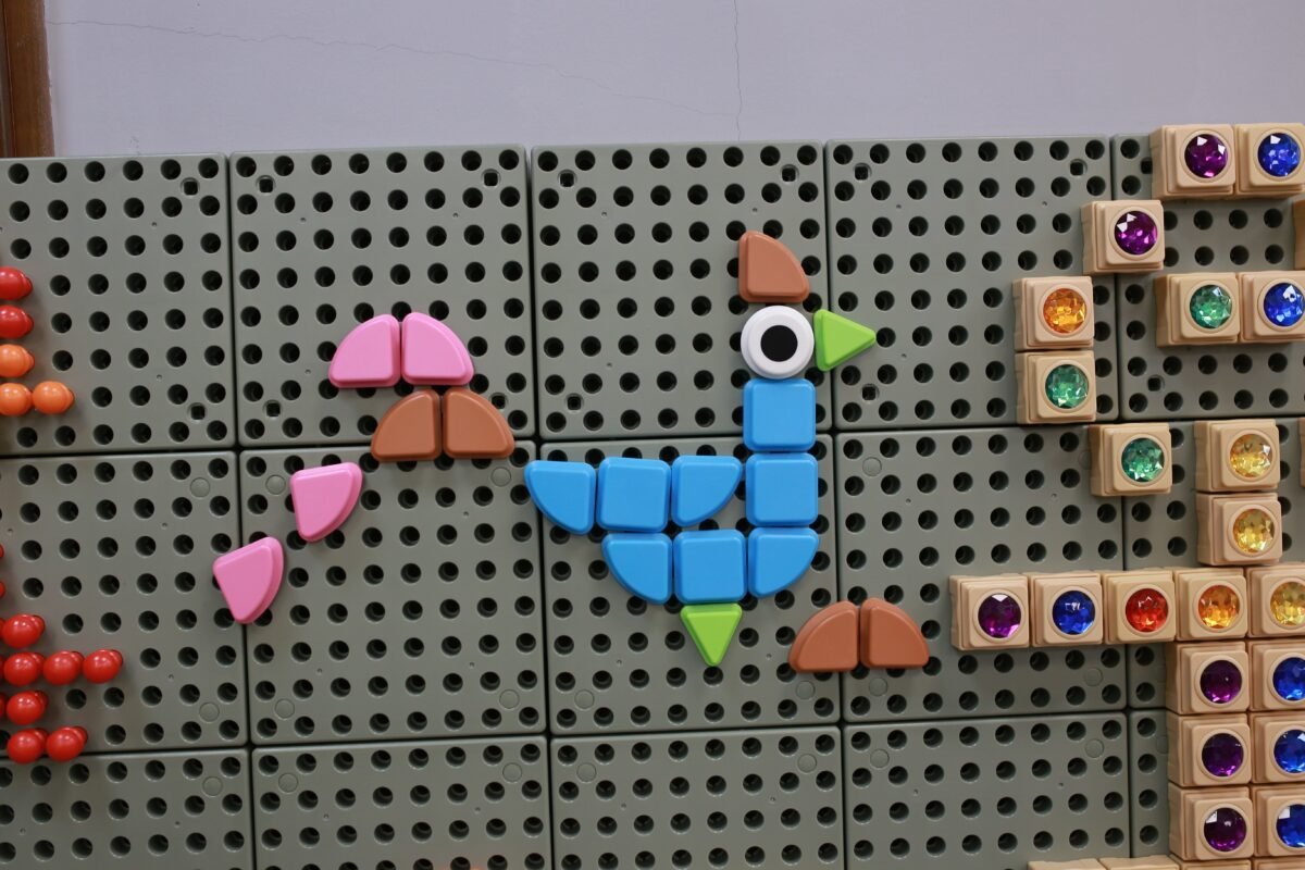 Geometrinių formų konstravimo kaišteliai STEAM lentoms, 64 vnt. – Paveikslėlis 6