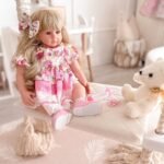 Interaktyvi lėlė kūdikis su buteliuku ir čiulptuku – Paveikslėlis 4