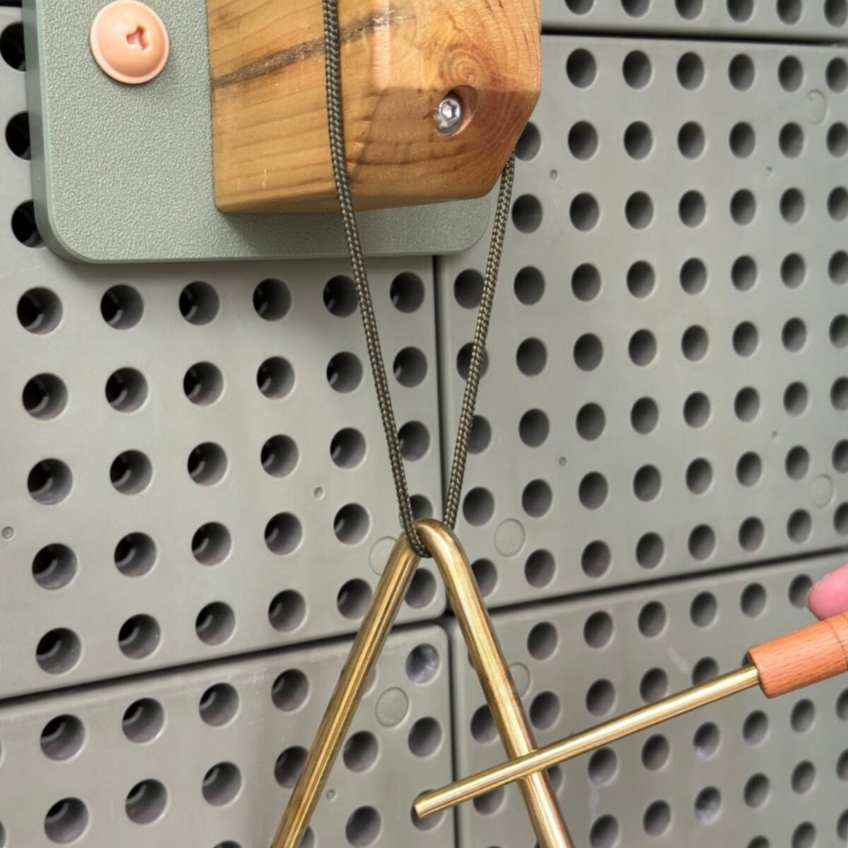 Lauko ir vidaus medienos daiktų pakaba STEM lentoms – Paveikslėlis 2