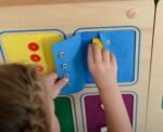 Montessori medinė lenta užsegimams – Paveikslėlis 7