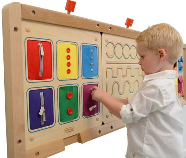 Montessori medinė lenta užsegimams