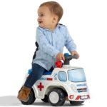 Paspiriamasis greitosios pagalbos automobilis su signalu ir daiktadėže